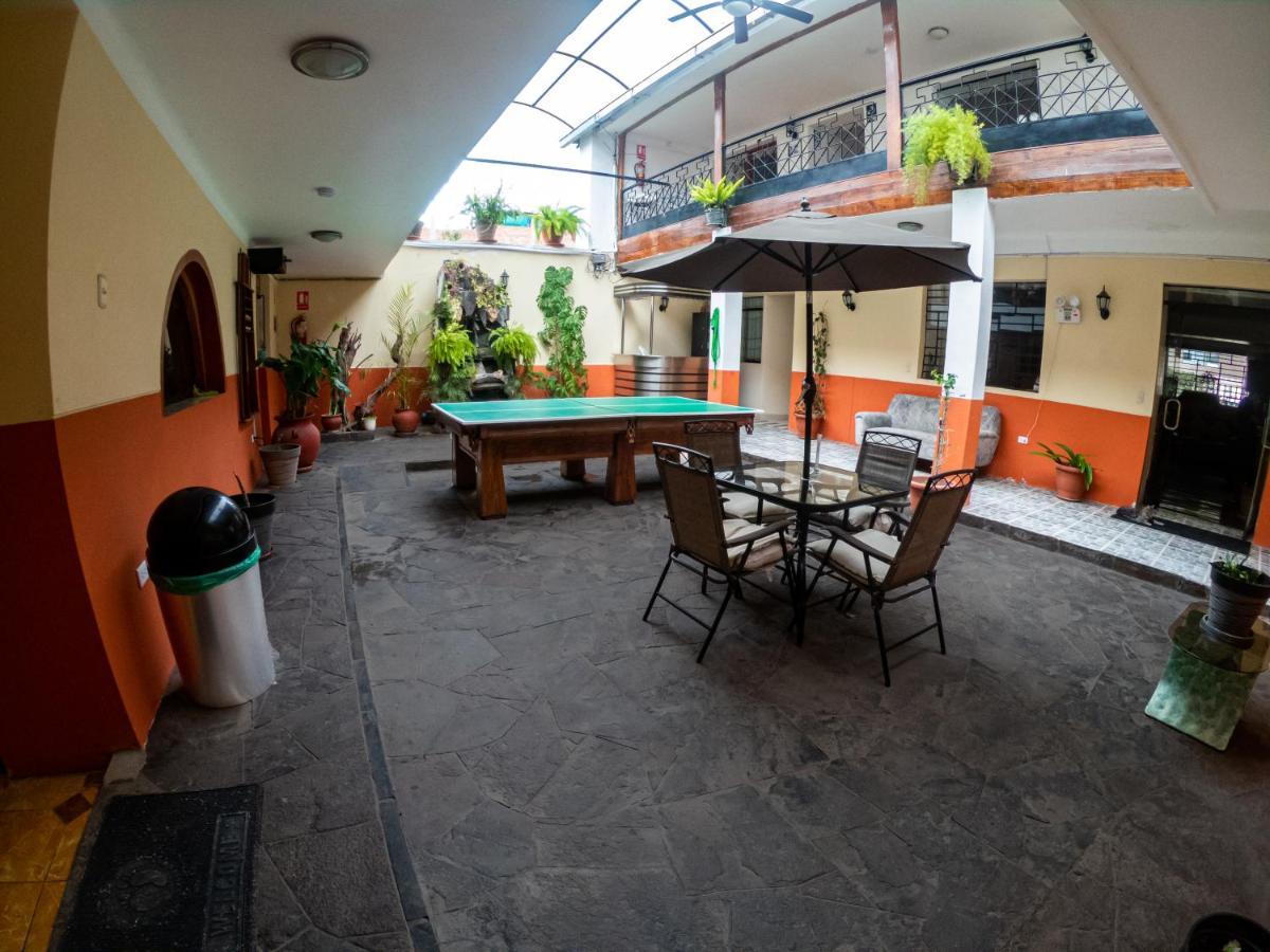 Hotel Los Laureles Calca Exterior foto