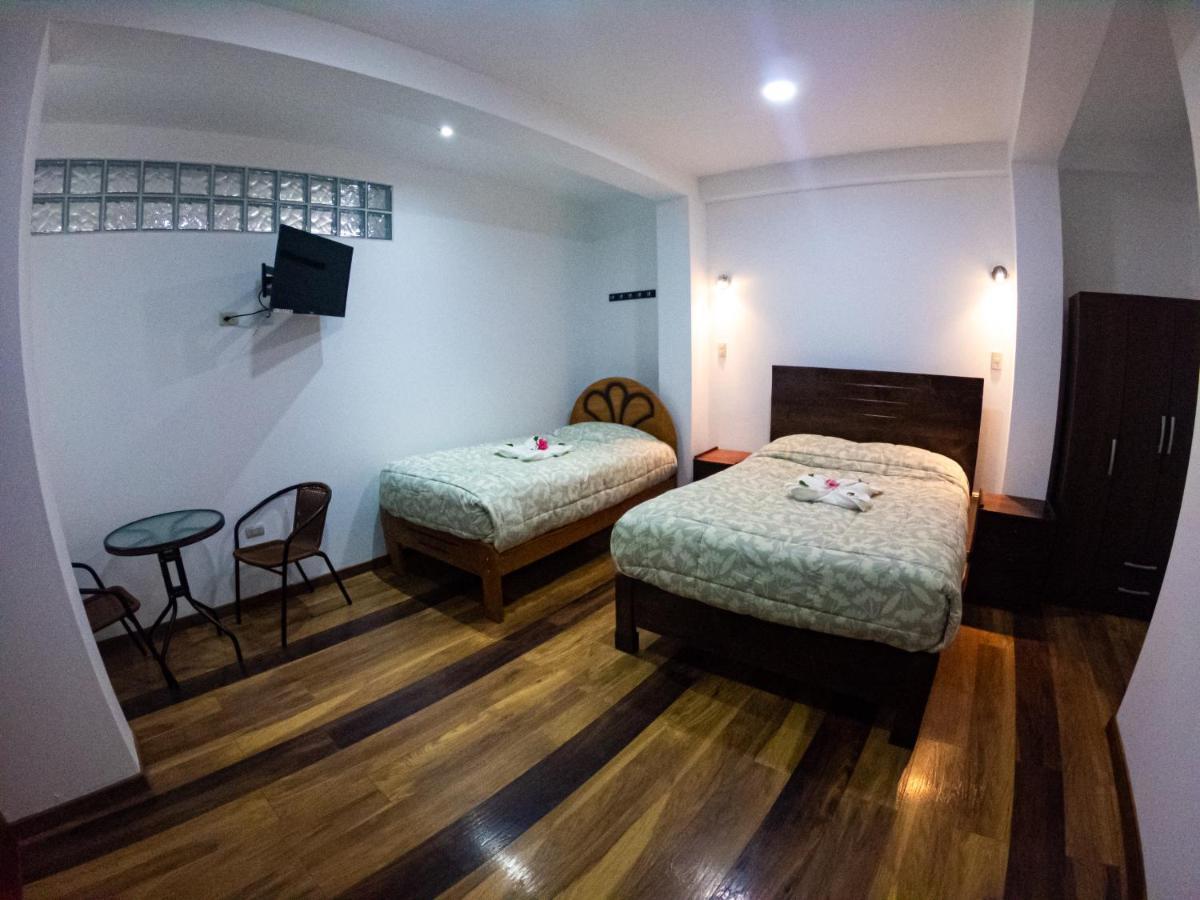 Hotel Los Laureles Calca Exterior foto